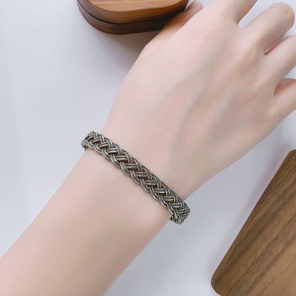 Romantic Bracelet for Special Moments