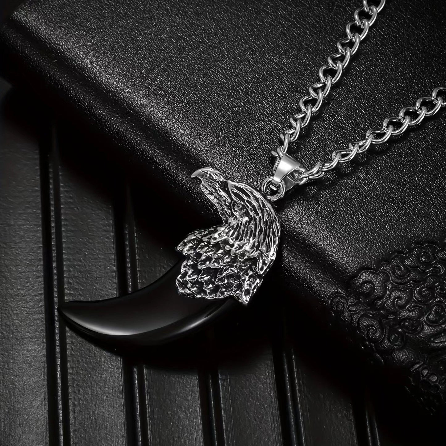 Charming Necklace for Any Occasion