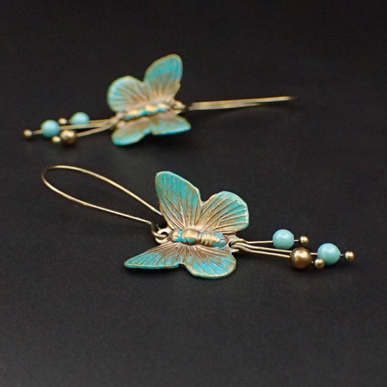 Romantic Earring for Special Moments