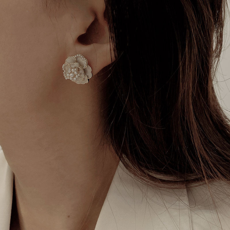 Delicate Artisan Pearl Earring