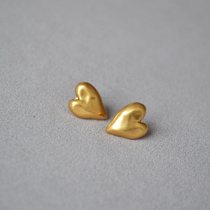 Vintage Handmade Gold Earring
