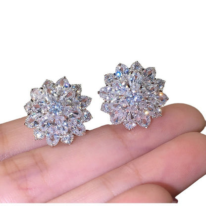 Romantic Earring for Special Moments