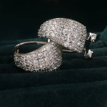 Charming Piece for Any Occasion