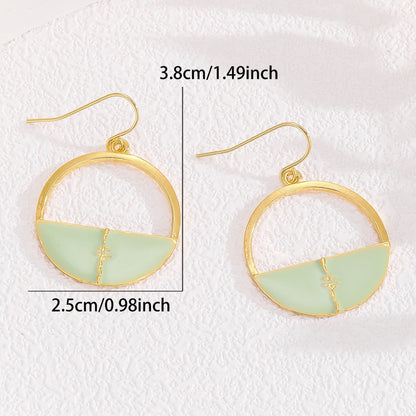 Charming Earring for Any Occasion