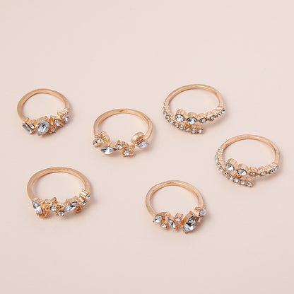 Beautiful Set with Unique Style