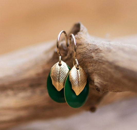 Romantic Gold Earring for Special Moments