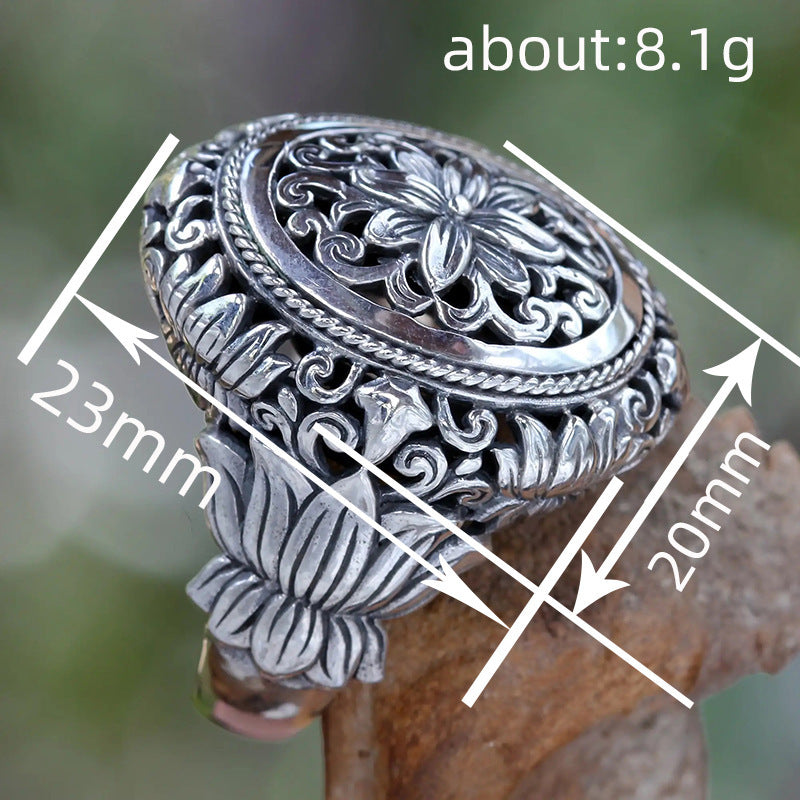 Classic Ring with Timeless Appeal