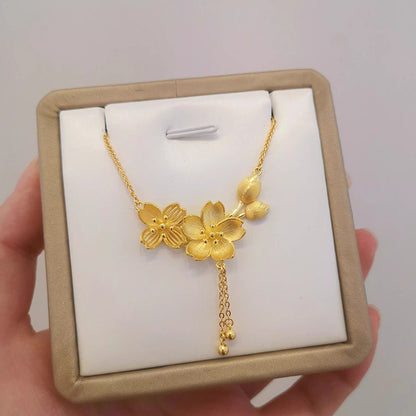 Elegant Gold Necklace for Every Occasion