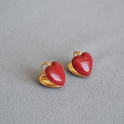 Elegant Gold Earring for Every Occasion