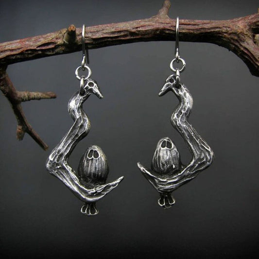 Charming Earring for Any Occasion