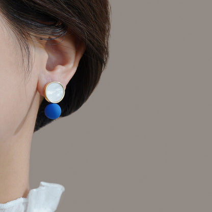 Classic Earring with Timeless Appeal