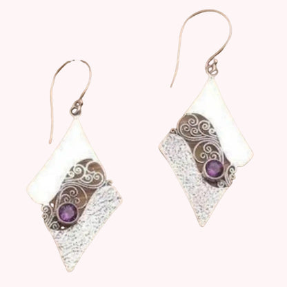 Charming Earring for Any Occasion