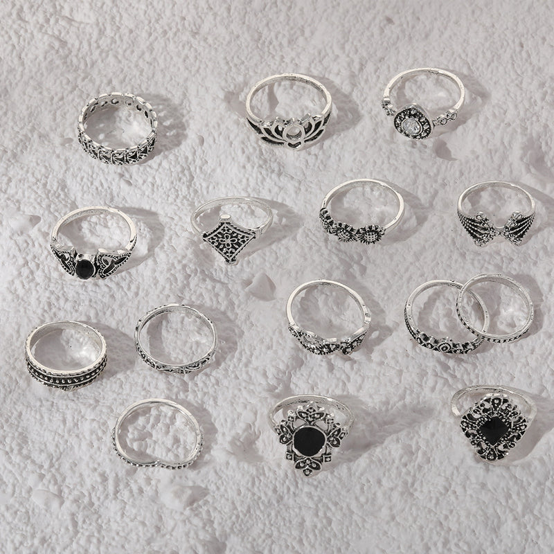 Beautiful Silver Set with Unique Style