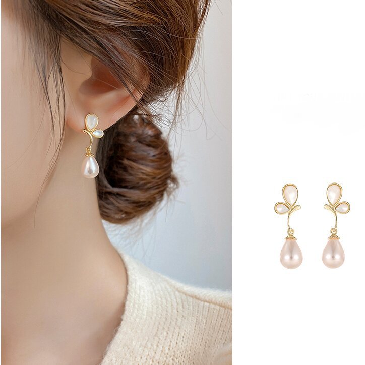 Vintage Handmade Pearl Earring