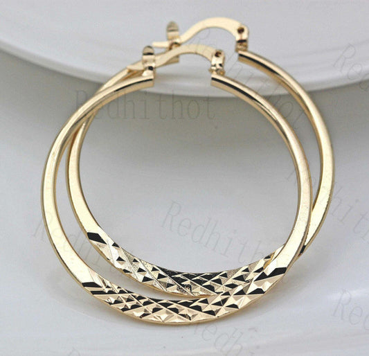 Charming Gold Ring for Any Occasion