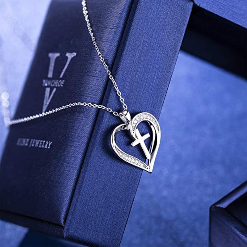Romantic Necklace for Special Moments