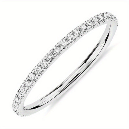 Classic Gold Ring with Timeless Appeal