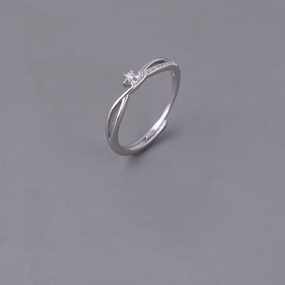 Classic Silver Ring with Timeless Appeal