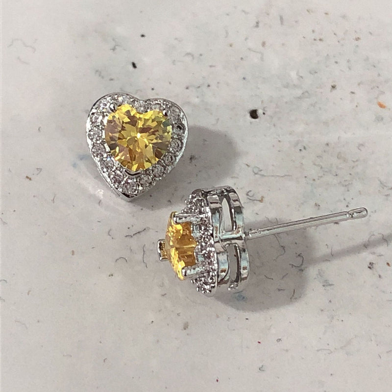 Charming Earring for Any Occasion