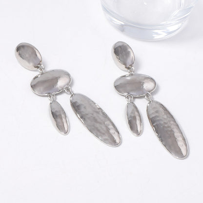 Charming Piece for Any Occasion