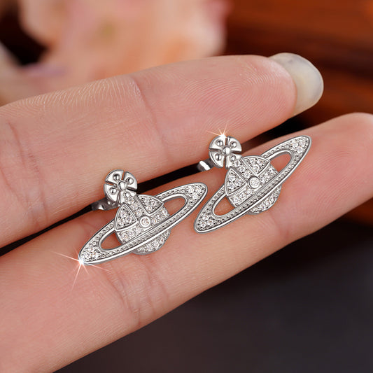 Elegant Earring for Every Occasion