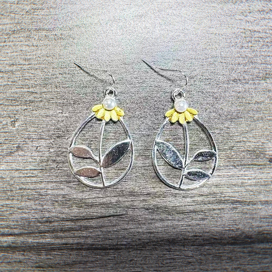 Charming Earring for Any Occasion