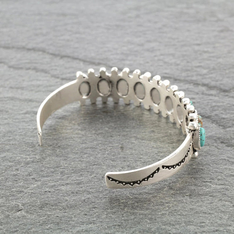 Romantic Bracelet for Special Moments