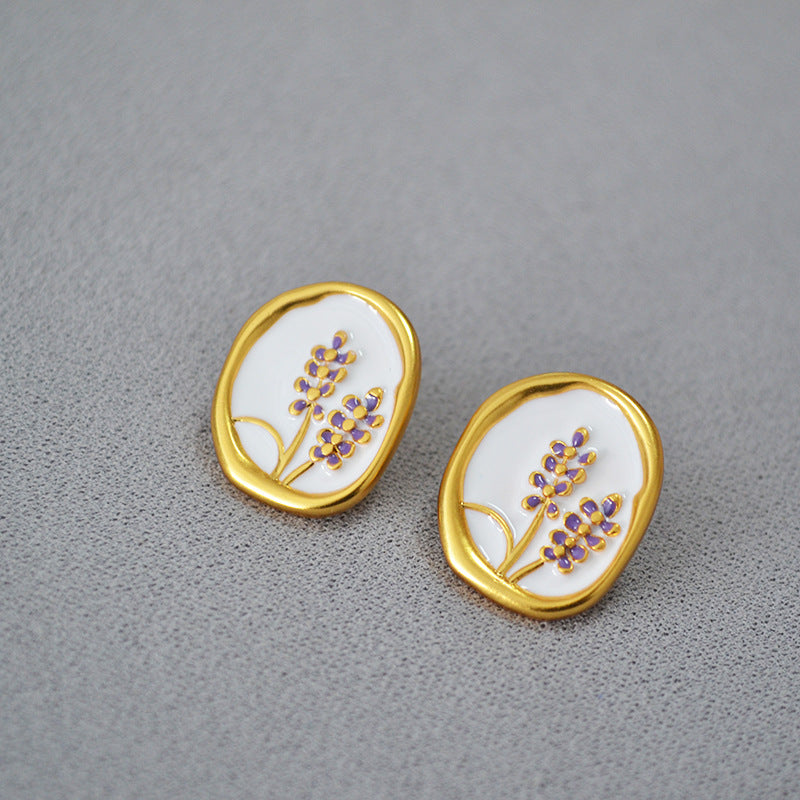 Delicate Artisan Gold Earring