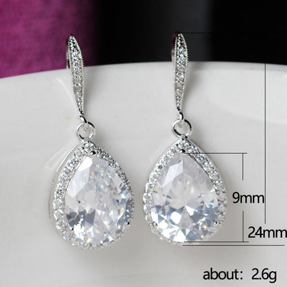 Charming Earring for Any Occasion