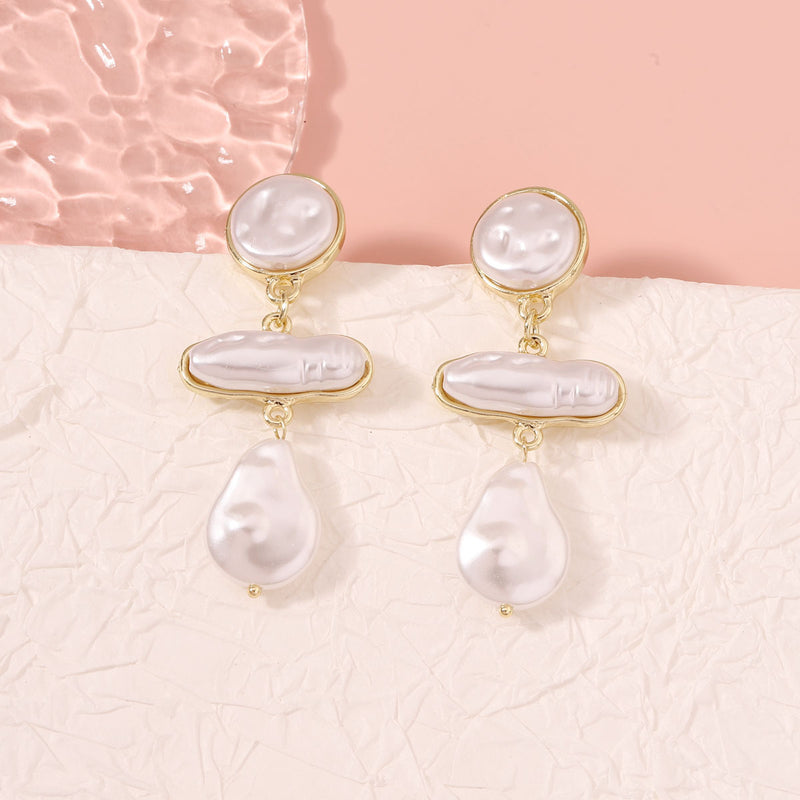 Stunning Pearl Earring for Daily Wear