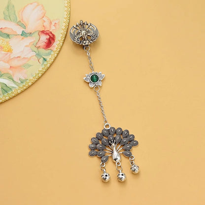 Elegant Silver Pendant for Every Occasion