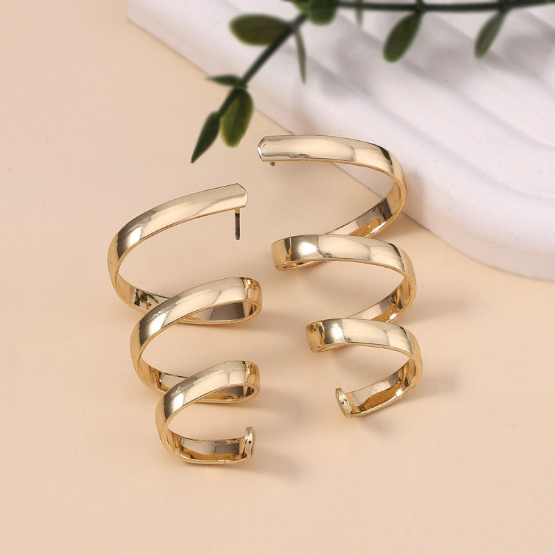 Classic Earring with Timeless Appeal