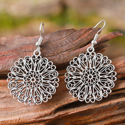 Beautiful Silver Earring with Unique Style
