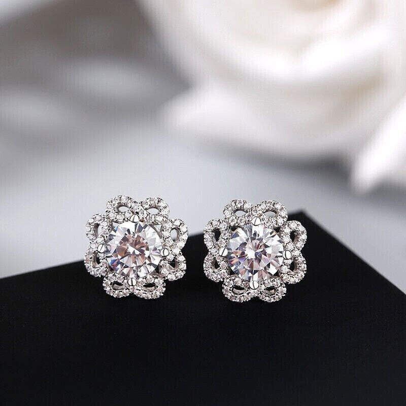 Romantic Earring for Special Moments