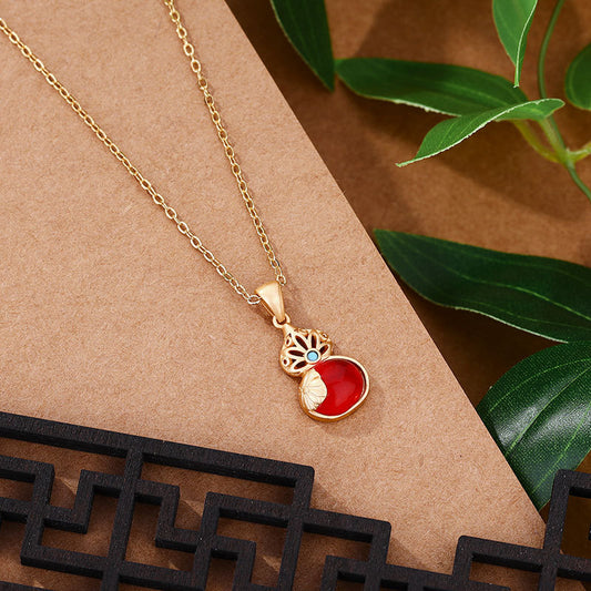 Charming Gold Necklace for Any Occasion