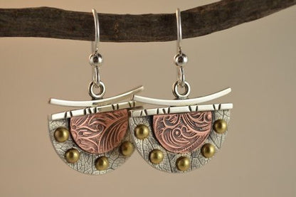 Charming Earring for Any Occasion
