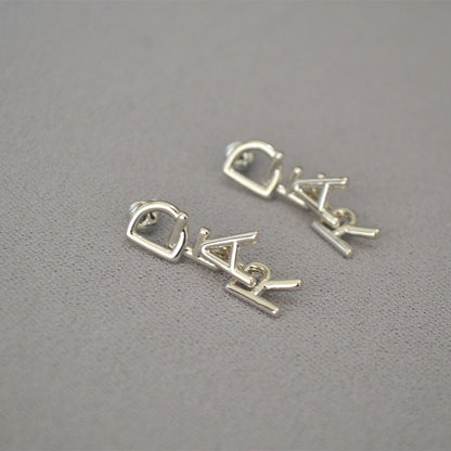 Romantic Silver Earring for Special Moments