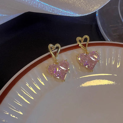 Elegant Earring for Every Occasion