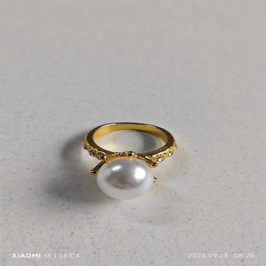 Beautiful Ring with Unique Style