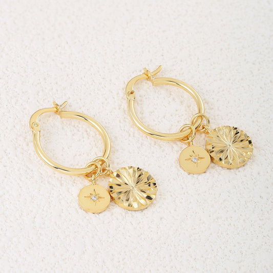 Elegant Gold Earring for Every Occasion