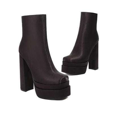 Classic Orthopedic Boots with Timeless Style