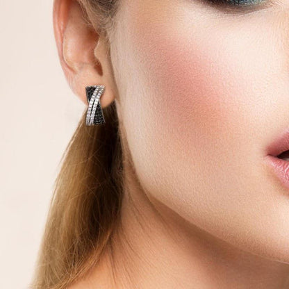Classic Earring with Timeless Appeal