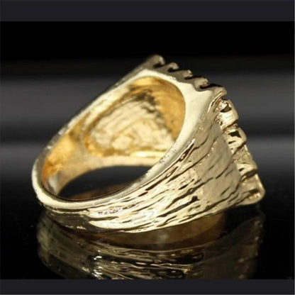 Romantic Gold Ring for Special Moments