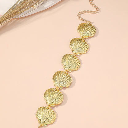 Charming Gold Bracelet for Any Occasion