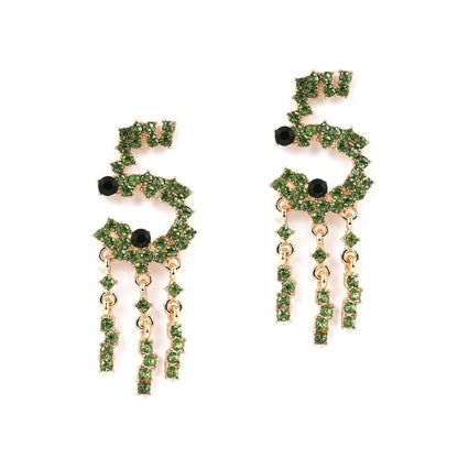 Charming Earring for Any Occasion
