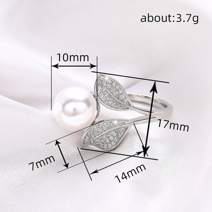 Beautiful Pearl Ring with Unique Style