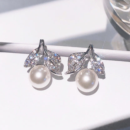 Stunning Pearl Earring for Daily Wear