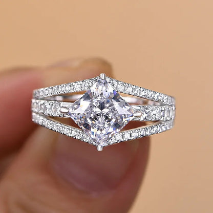 Stunning Ring for Daily Wear