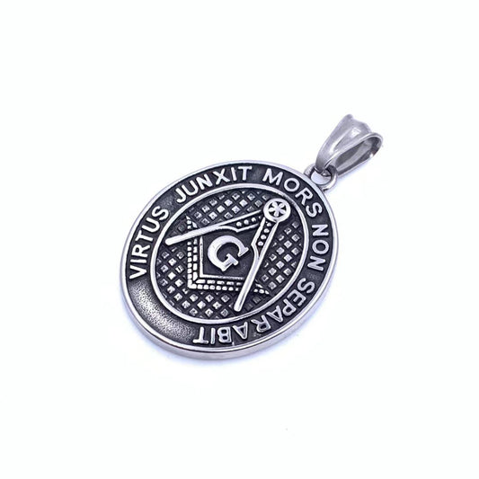 Elegant Pendant for Every Occasion