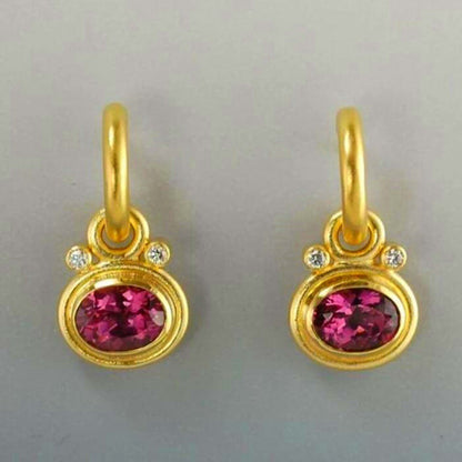 Classic Earring with Timeless Appeal